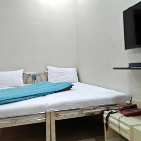 Hotel Blue Bird Colaba Mandve Eksteriør billede