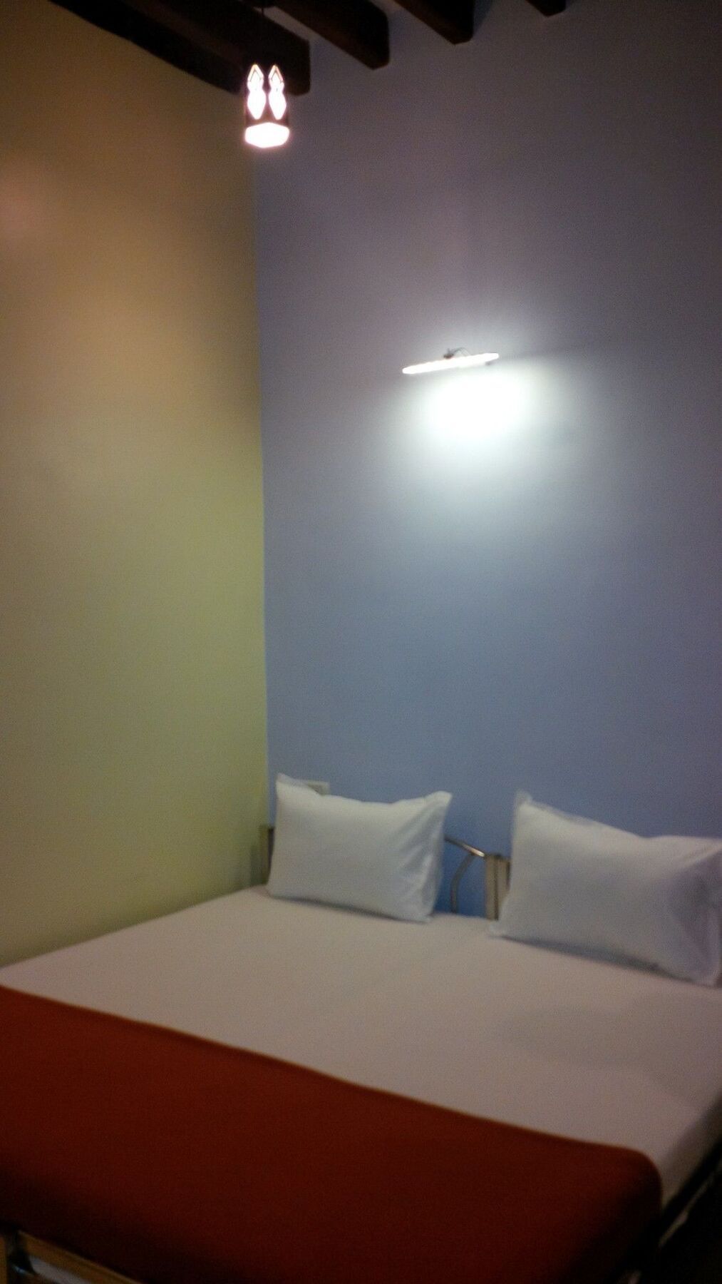 Hotel Blue Bird Colaba Mandve Eksteriør billede