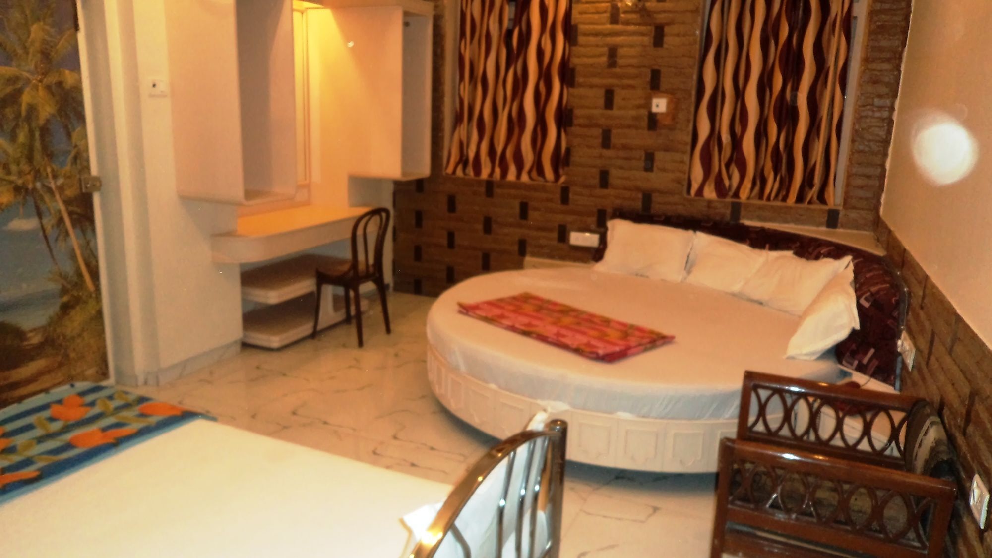 Hotel Blue Bird Colaba Mandve Eksteriør billede